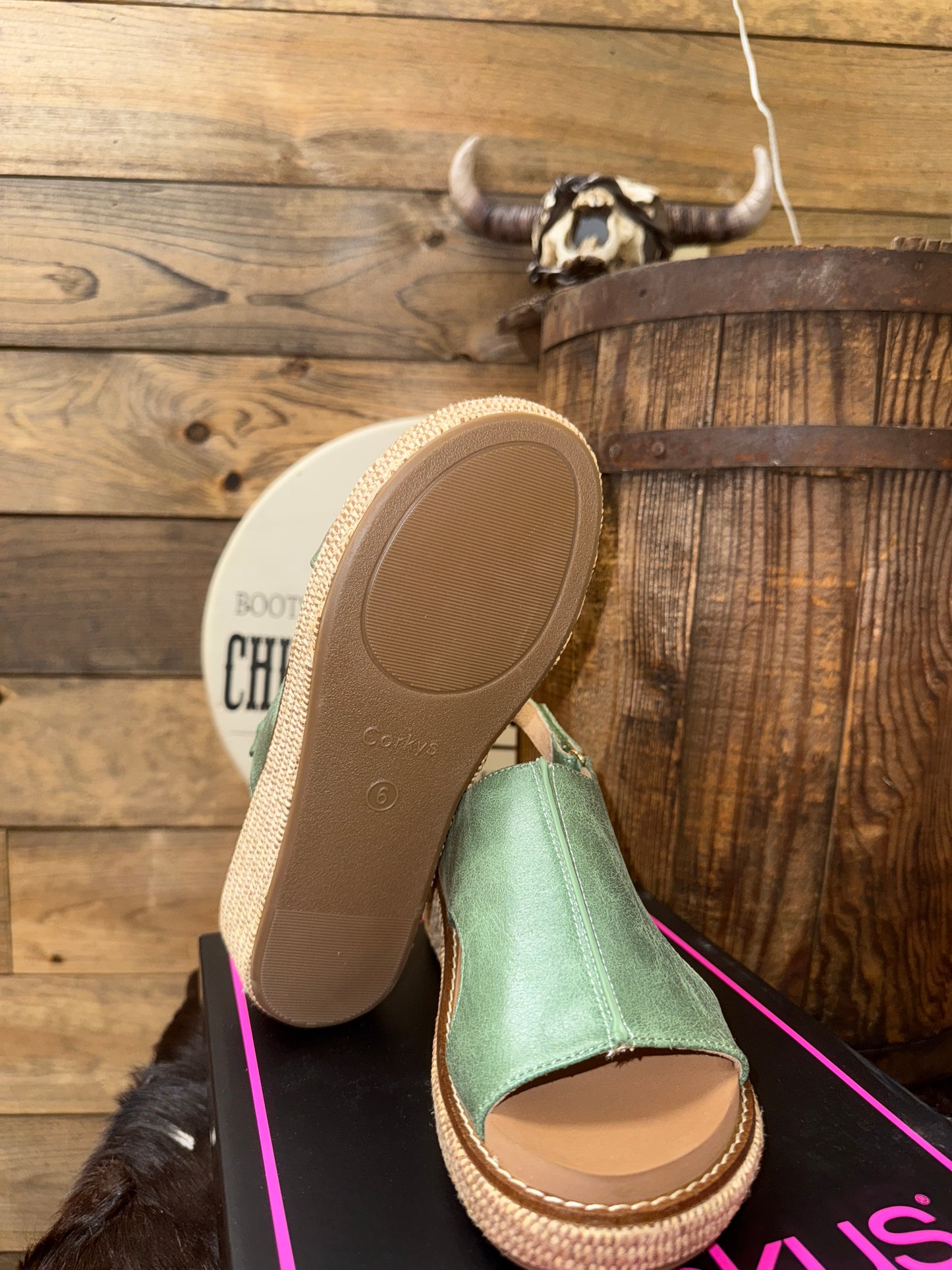 Corkys Leaf Green Wedge