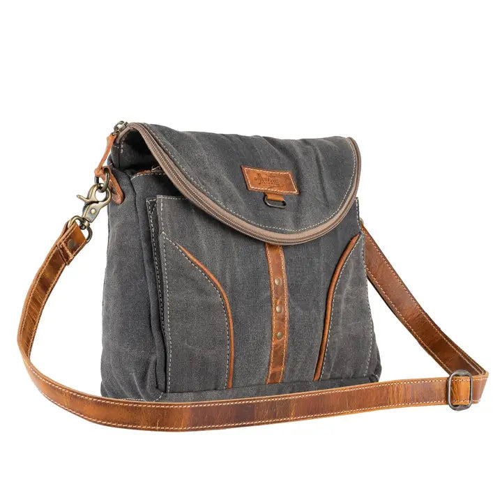 Oberon Shoulder Bag