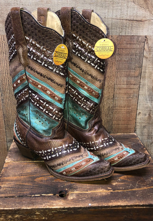 Corral Embroidery and Studs Western Boots