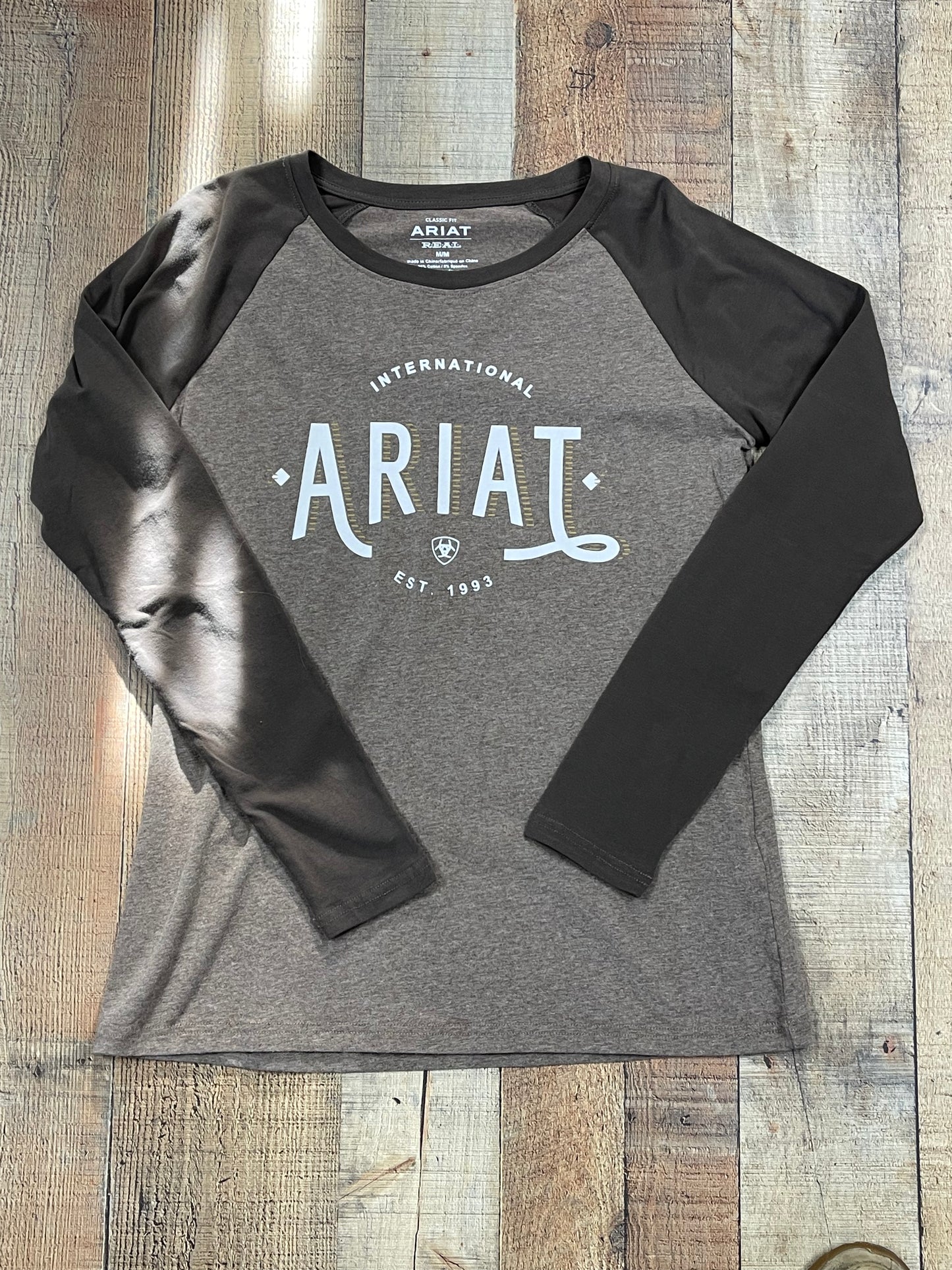 Ariat Ladies REAL Loop Brown Baseball Tee