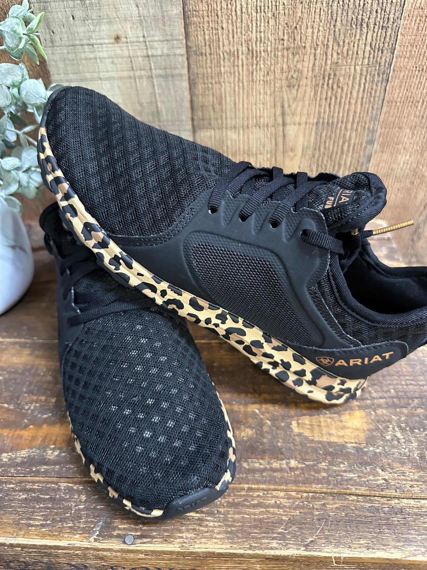 Ariat Leopard/Black Fuse