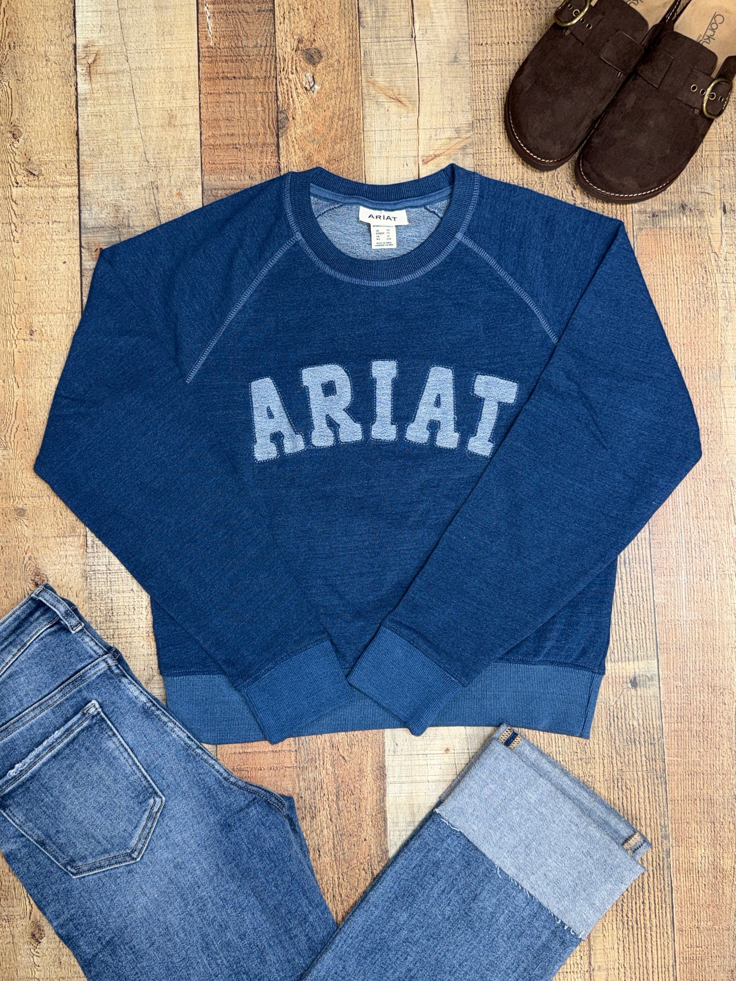 Women’s Ariat Crew Sweatshirt