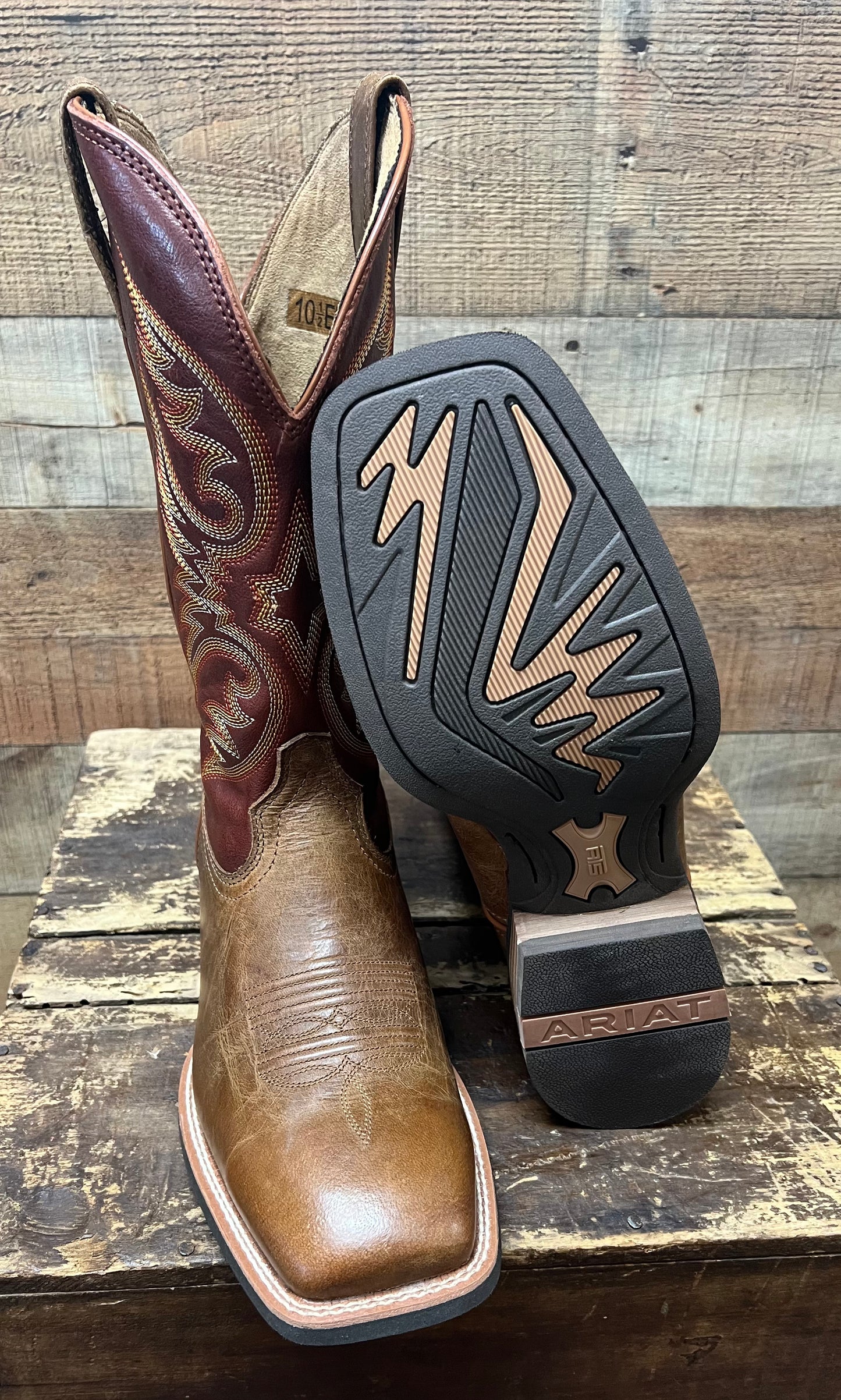 Ariat Ricochet Western