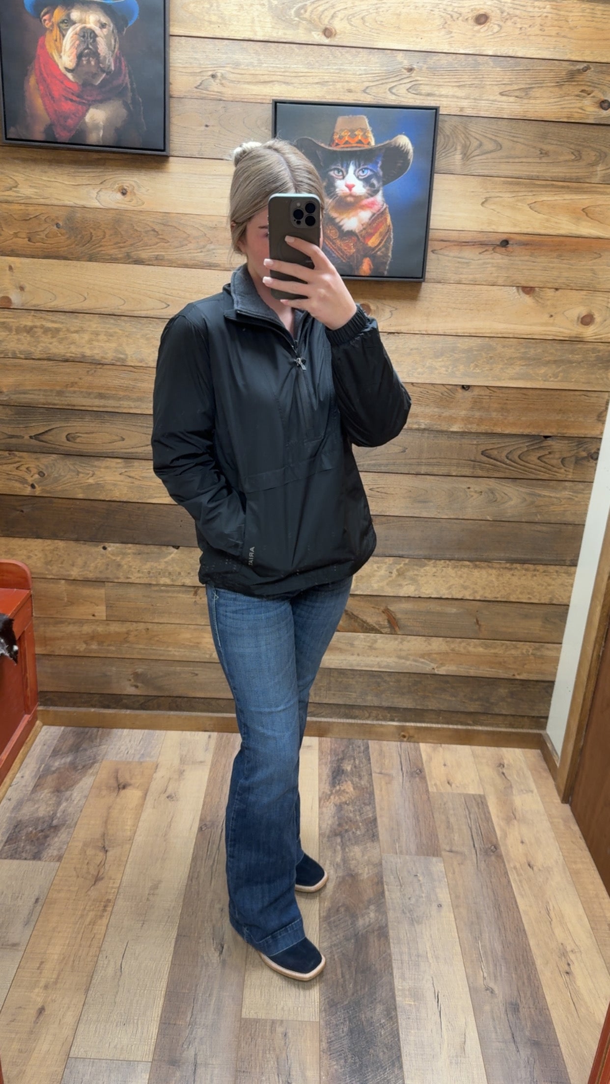 Women's Ariat Windbreaker