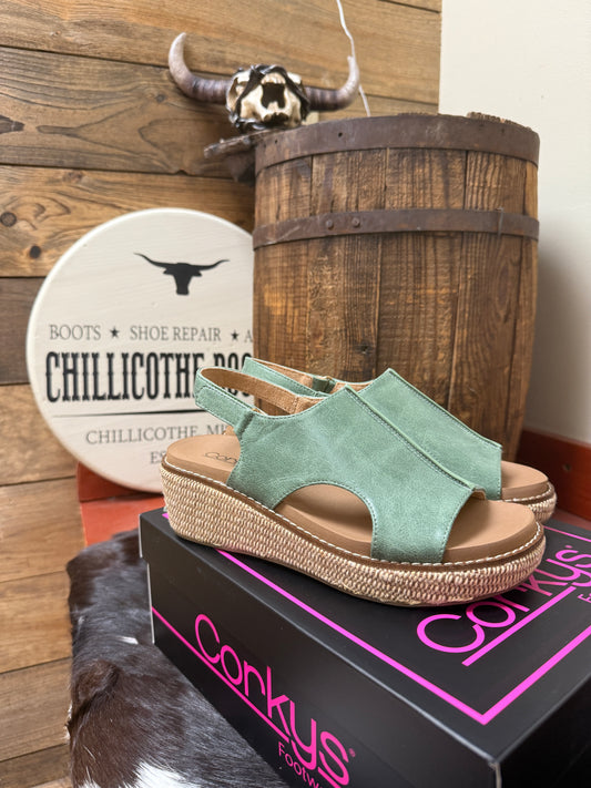 Corkys Leaf Green Wedge