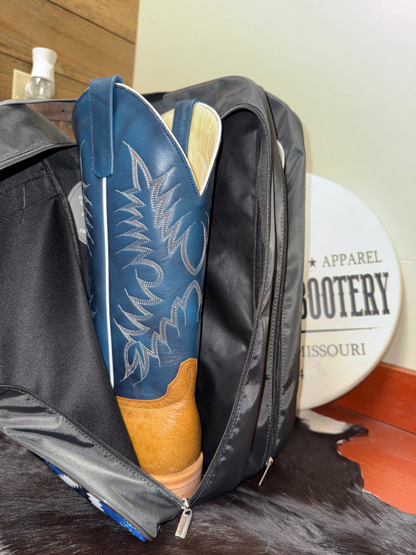 Blue Aztec Boot Bag