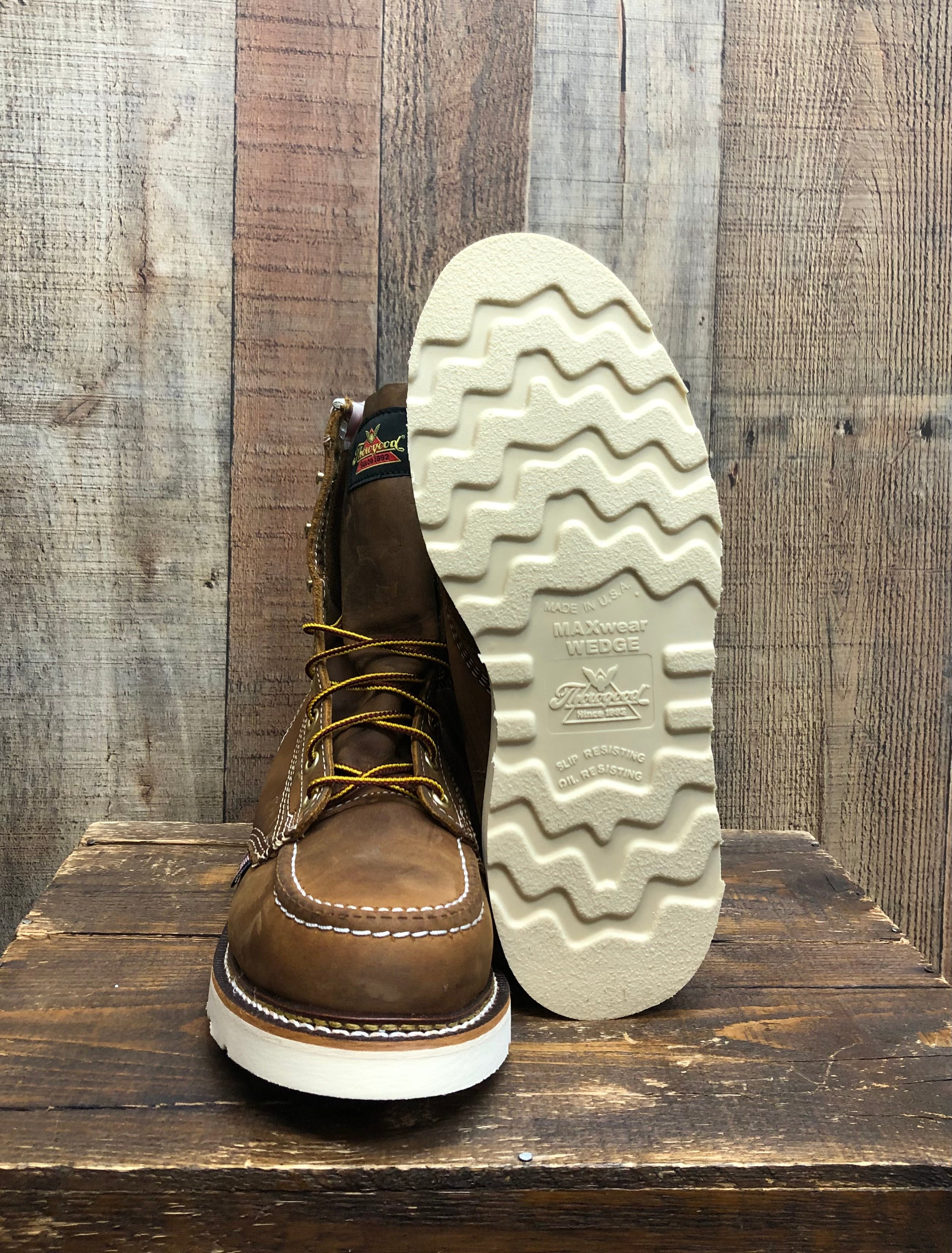 Thorogood moc toe hot sale crazy horse