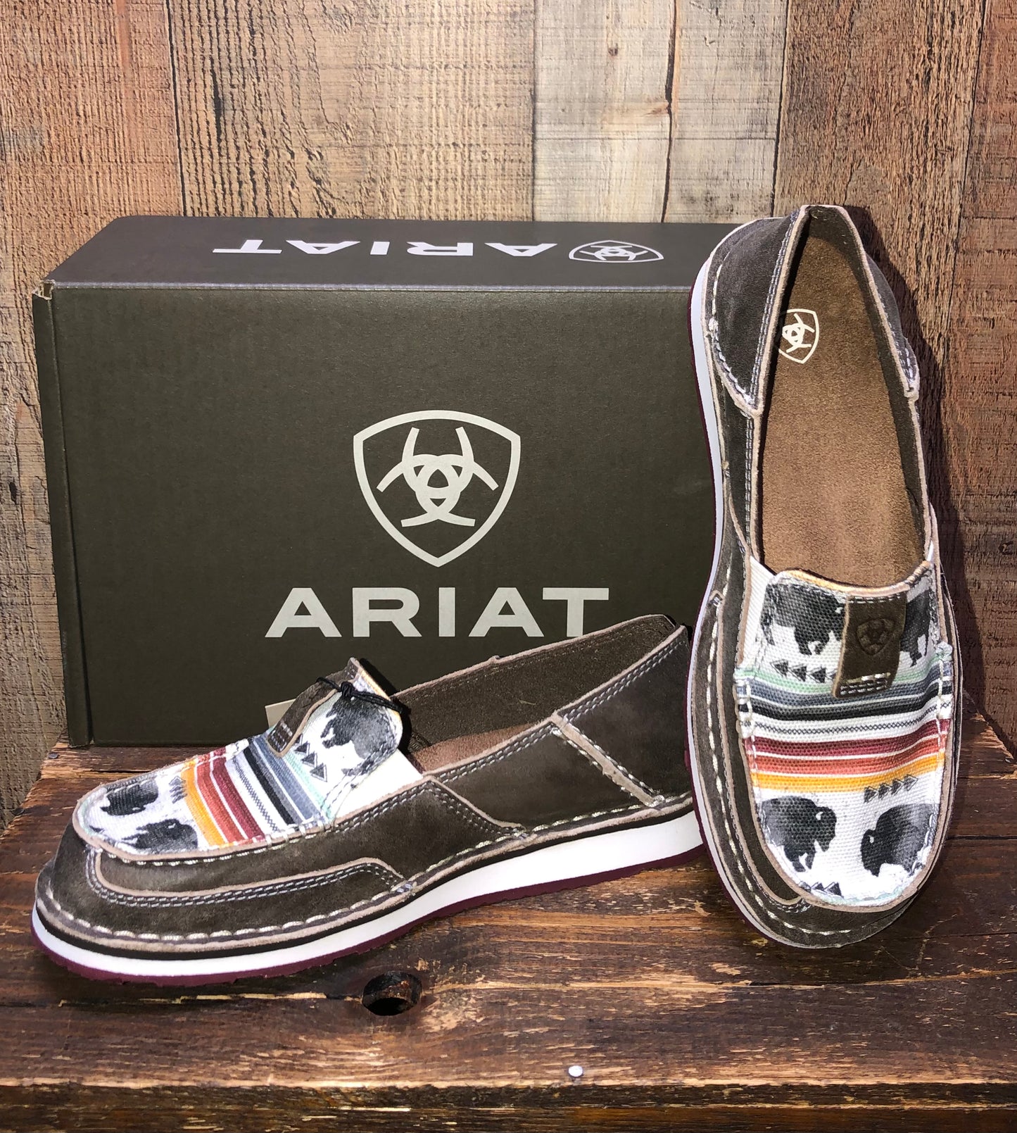 Ariat Cruiser - Natural Taupe/Buffalo Print