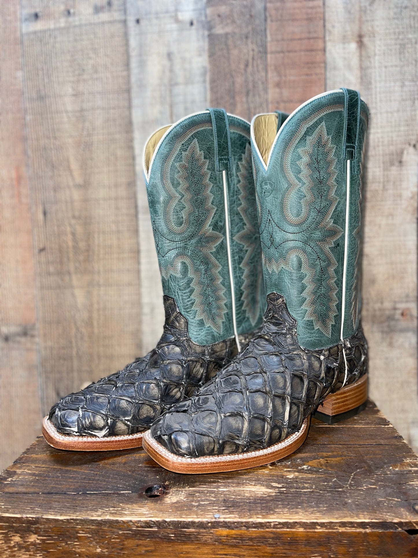 Ariat water boots sales