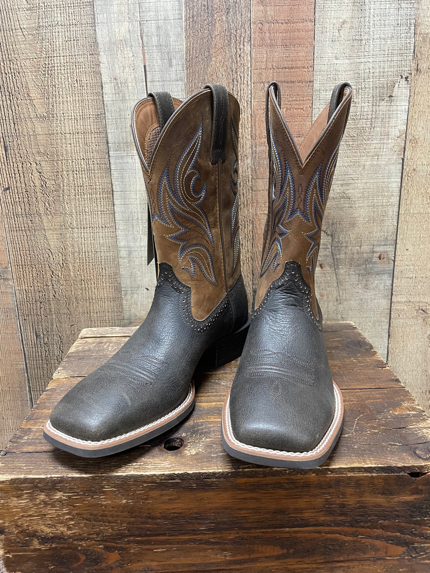 Ariat 10002304 2025